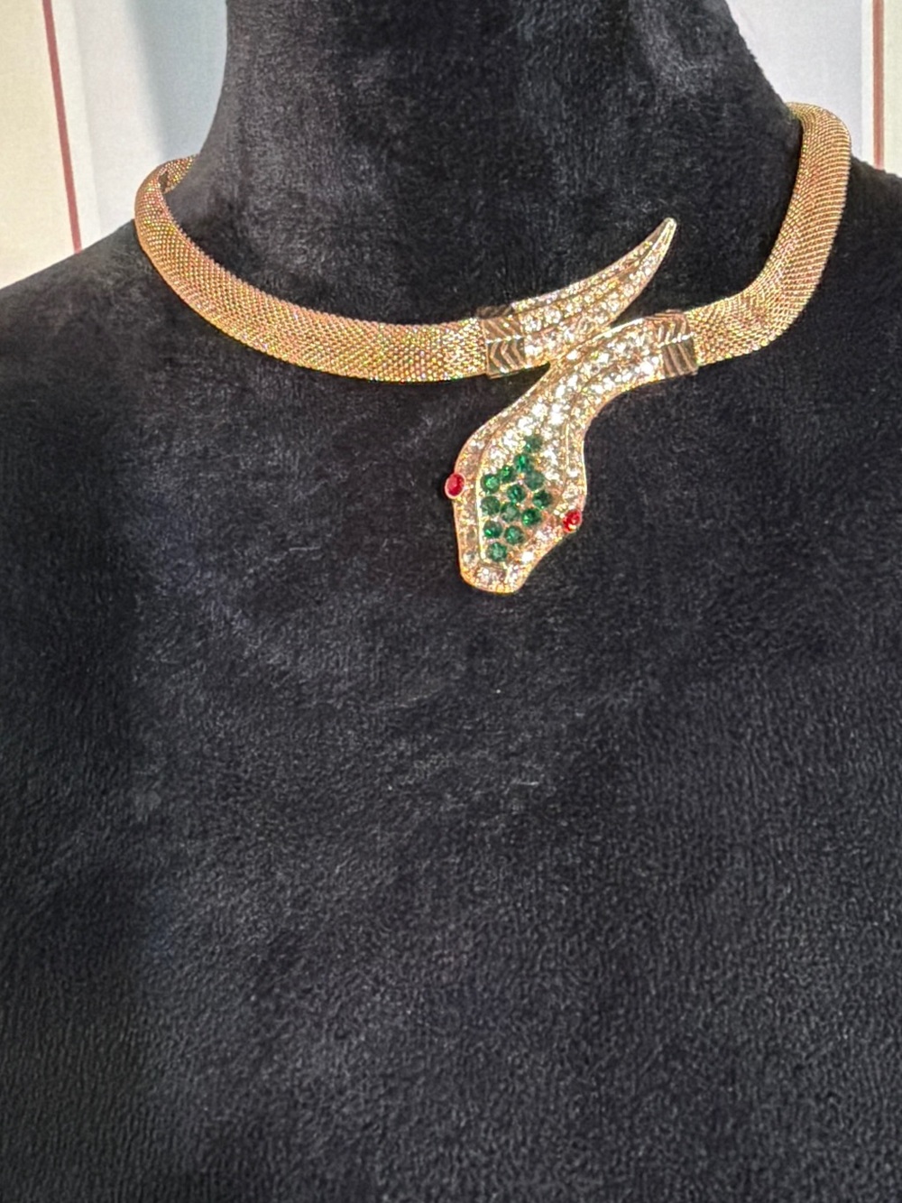 Anthropologie Gold Snake-Head Statement Necklace Choker w Green and Red Accents